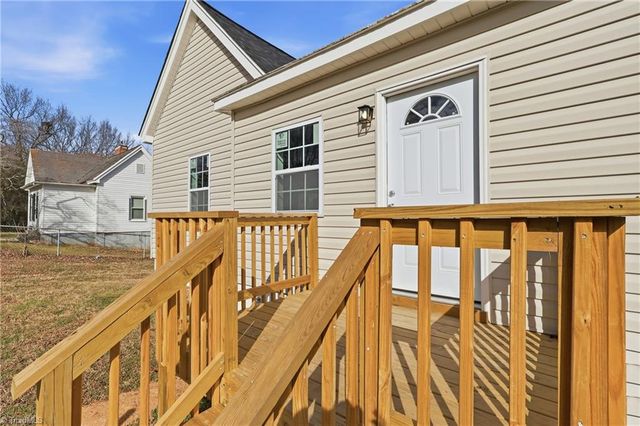 408 Seaman Street, Winston-salem, NC 27103