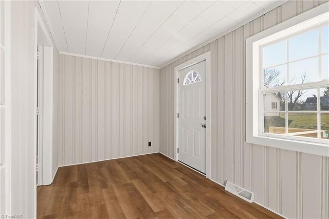 408 Seaman Street, Winston-salem, NC 27103