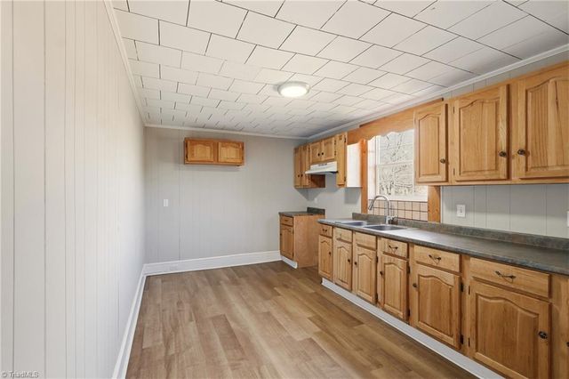 408 Seaman Street, Winston-salem, NC 27103