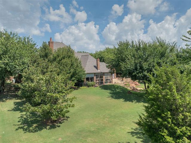 2412 NE 131st Place, Edmond, OK 73013