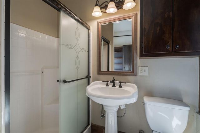 2412 NE 131st Place, Edmond, OK 73013