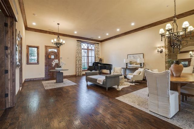 2412 NE 131st Place, Edmond, OK 73013