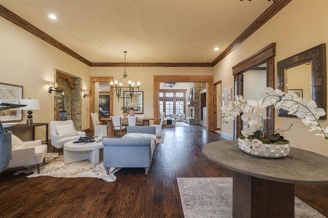 2412 NE 131st Place, Edmond, OK 73013