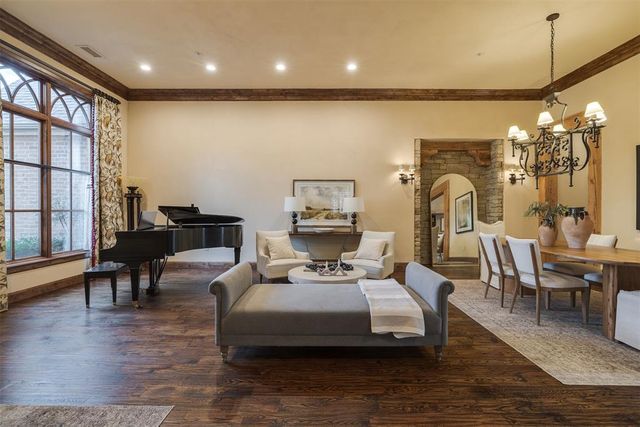 2412 NE 131st Place, Edmond, OK 73013