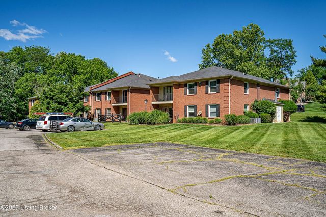 7908 Grenoble Ln A, Prospect, KY 40059