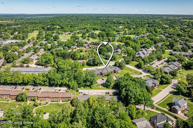 7908 Grenoble Ln A, Prospect, KY 40059