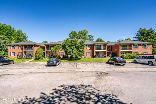 7908 Grenoble Ln A, Prospect, KY 40059