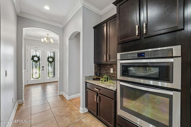 3859 ARBOR MILL Circle, Orange Park, FL 32065