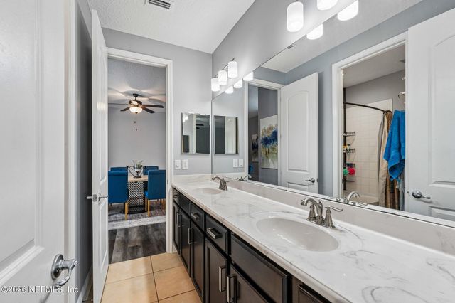 3859 ARBOR MILL Circle, Orange Park, FL 32065