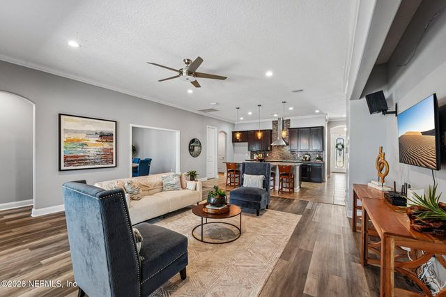 3859 ARBOR MILL Circle, Orange Park, FL 32065