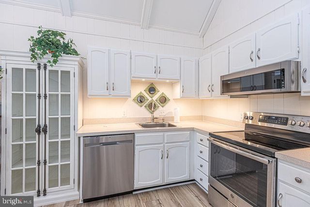 62 NEWPORT DR, Ocean Pines, MD 21811