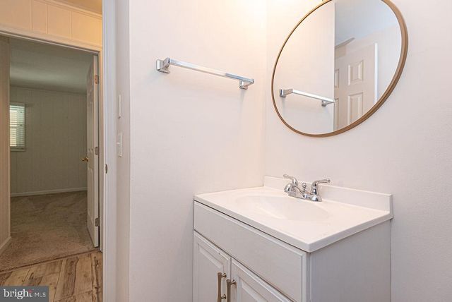 62 NEWPORT DR, Ocean Pines, MD 21811