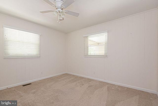 62 NEWPORT DR, Ocean Pines, MD 21811