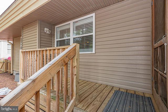 62 NEWPORT DR, Ocean Pines, MD 21811
