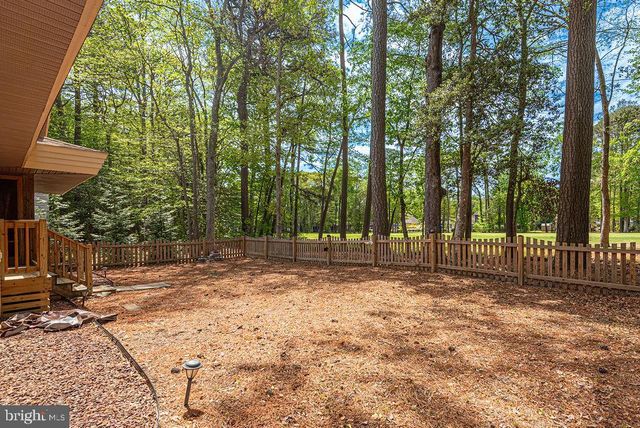 62 NEWPORT DR, Ocean Pines, MD 21811