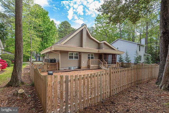 62 NEWPORT DR, Ocean Pines, MD 21811