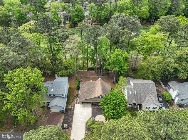 62 NEWPORT DR, Ocean Pines, MD 21811