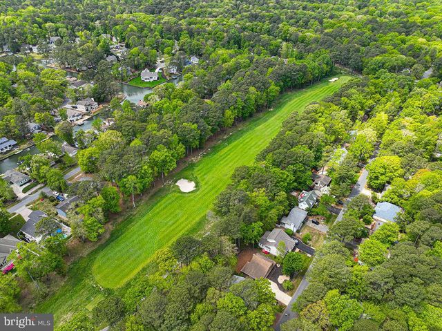 62 NEWPORT DR, Ocean Pines, MD 21811