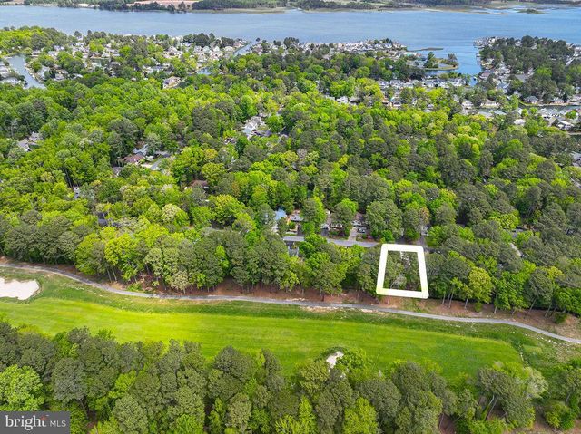 62 NEWPORT DR, Ocean Pines, MD 21811