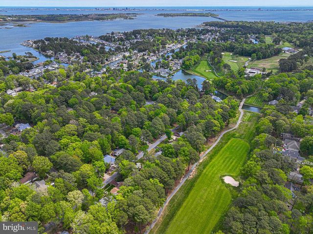 62 NEWPORT DR, Ocean Pines, MD 21811