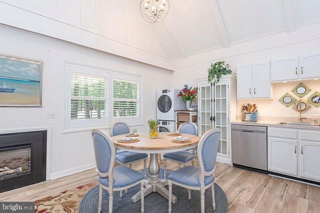 62 NEWPORT DR, Ocean Pines, MD 21811