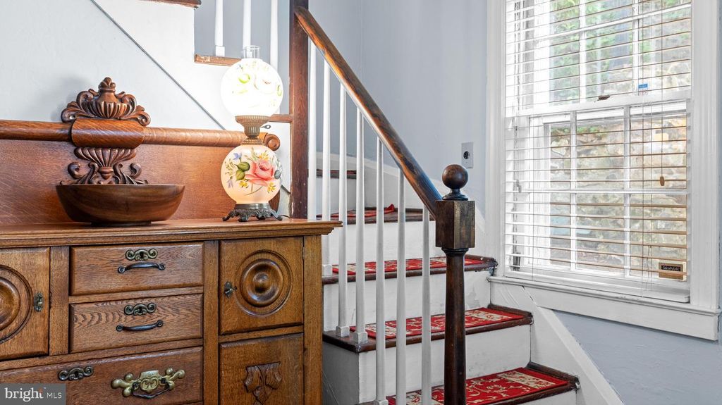Image 22 of property listing at 5025 WETHEREDSVILLE RD, Baltimore, MD 21207