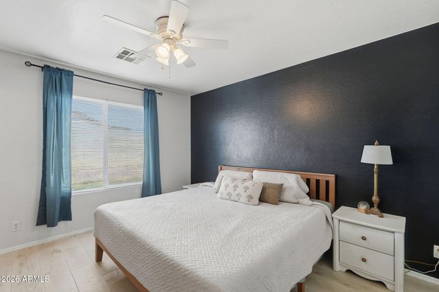 8820 E Dartmouth Street, Mesa, AZ 85207