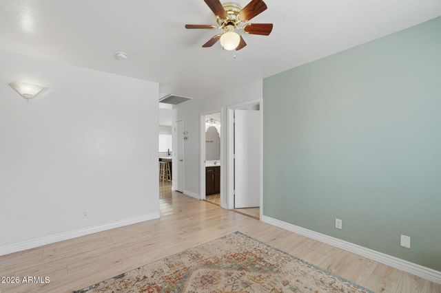 8820 E Dartmouth Street, Mesa, AZ 85207