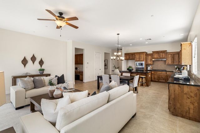 1508 Syracuse Dr, Rocklin, CA 95765