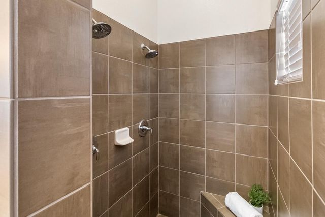 1508 Syracuse Dr, Rocklin, CA 95765