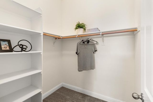 1508 Syracuse Dr, Rocklin, CA 95765