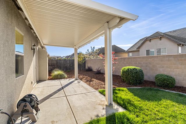 1508 Syracuse Dr, Rocklin, CA 95765