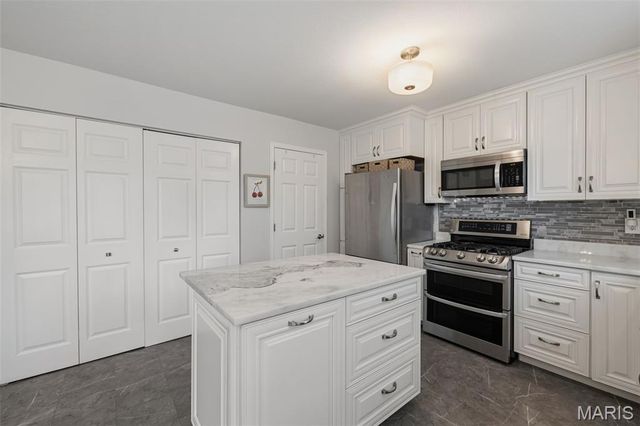 203 Richmond Drive, Crystal City, MO 63019