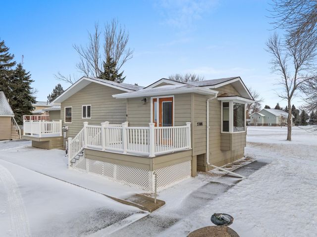 5308 4TH ST SW, Minot, ND 58701