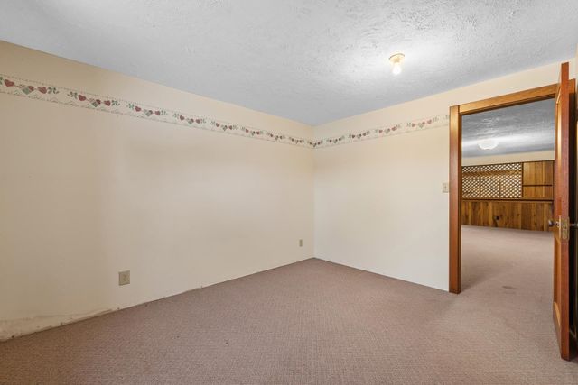 5308 4TH ST SW, Minot, ND 58701