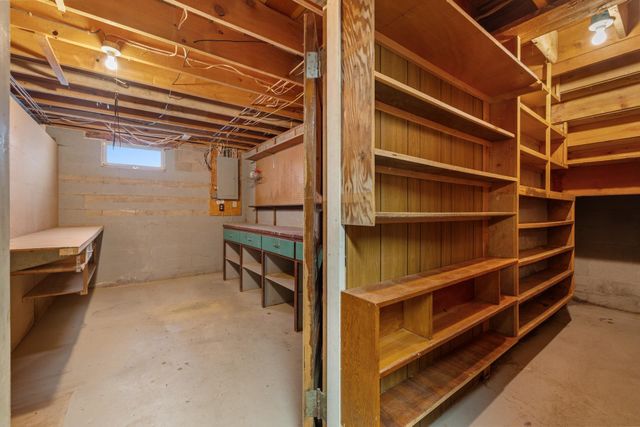 5308 4TH ST SW, Minot, ND 58701