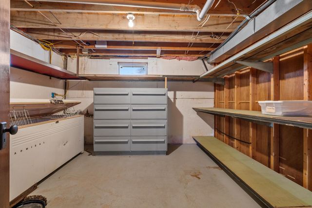 5308 4TH ST SW, Minot, ND 58701