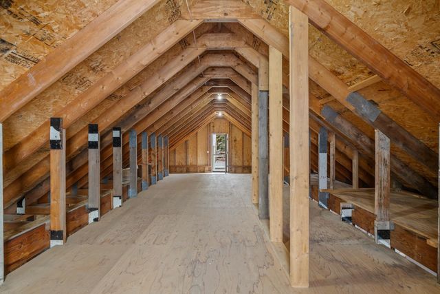 5308 4TH ST SW, Minot, ND 58701