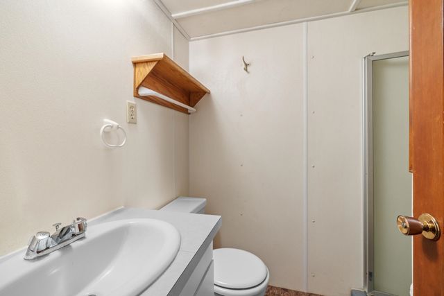 5308 4TH ST SW, Minot, ND 58701