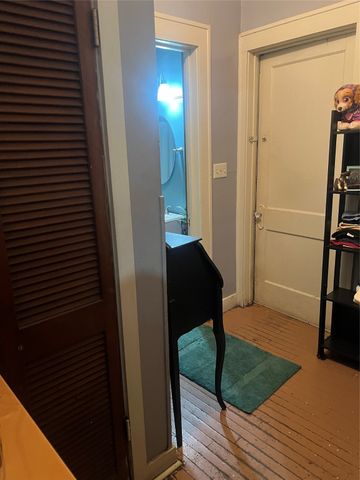 6107 Richmond Avenue, Dallas, TX 75214