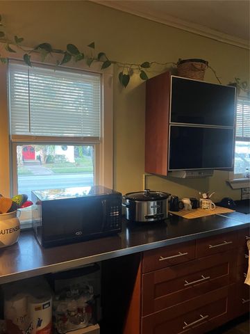 6107 Richmond Avenue, Dallas, TX 75214