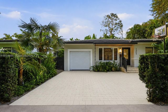 1505 Robbia Avenue, Coral Gables, FL 33146