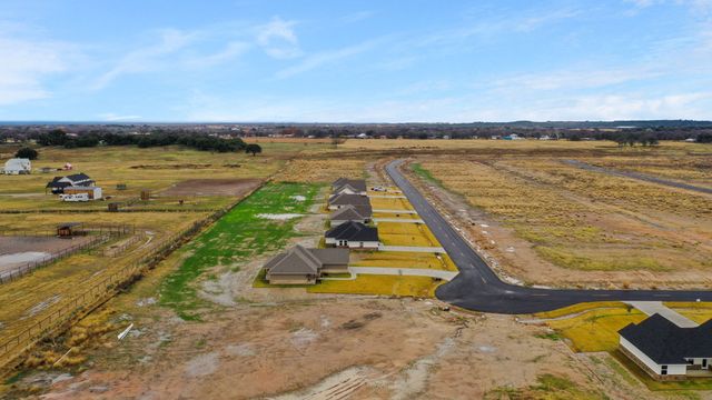 244 Yawney Drive, Lipan, TX 76462