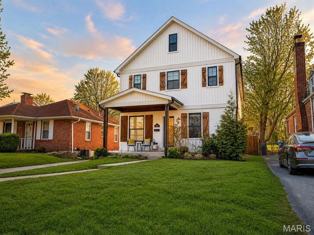 2515 Melvin Avenue, St Louis, MO 63144