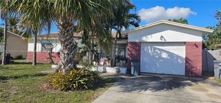 9723 SW 3rd St, Boca Raton, FL 33428