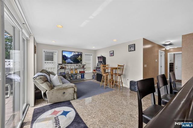 12 William Street, Saddle Brook, NJ 07663