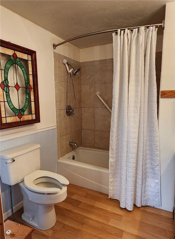 213 Fern St, Hopewell Twp, PA 15001