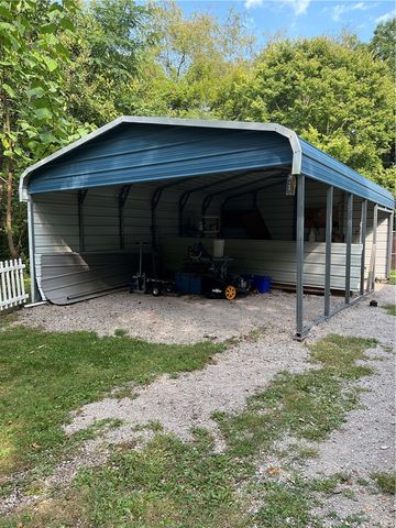 213 Fern St, Hopewell Twp, PA 15001
