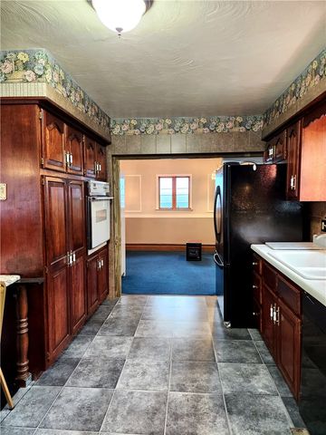 213 Fern St, Hopewell Twp, PA 15001
