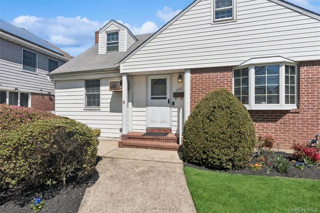 106 Aster Drive, New Hyde Park, NY 11040